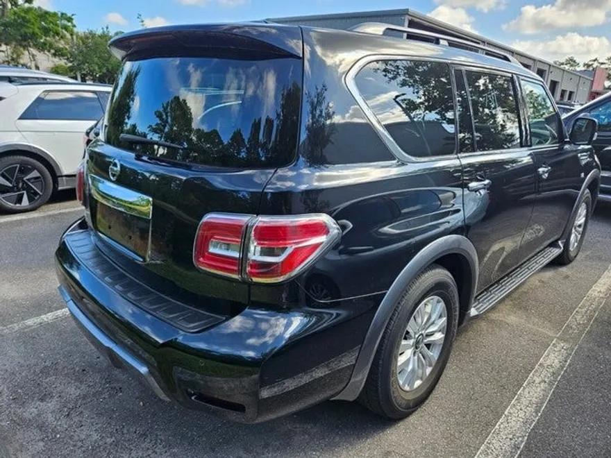 2020 Nissan Armada SV photo 1