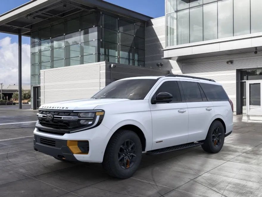 2025 Ford Expedition photo 1
