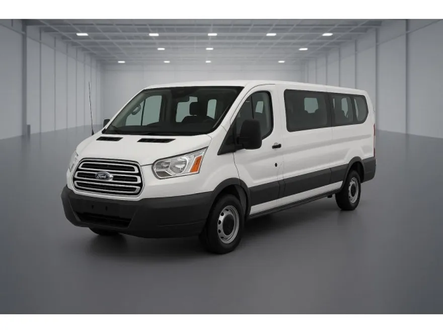 2016 Ford Transit XLT photo 1