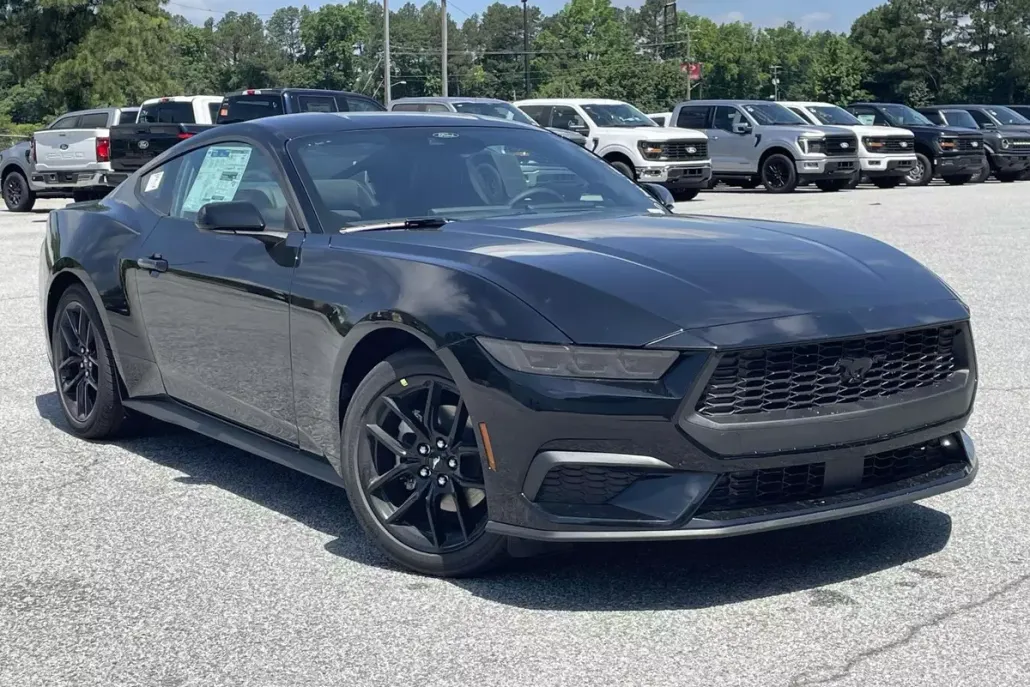 2025 Ford Mustang EcoBoost Premium photo 1