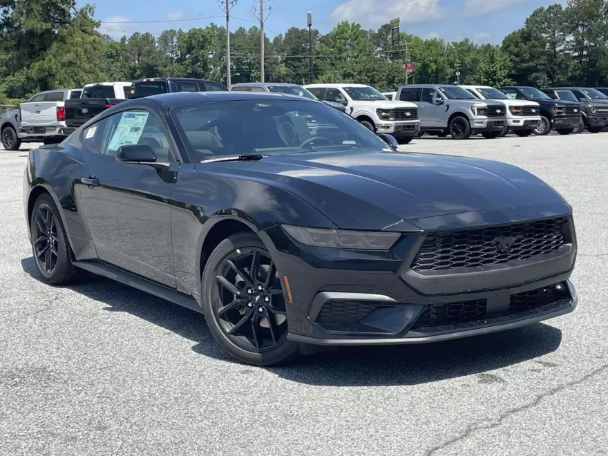 2025 Ford Mustang EcoBoost Premium photo 1