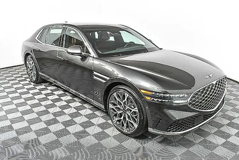 2025 Genesis G90 3.5T E-Supercharger photo 1