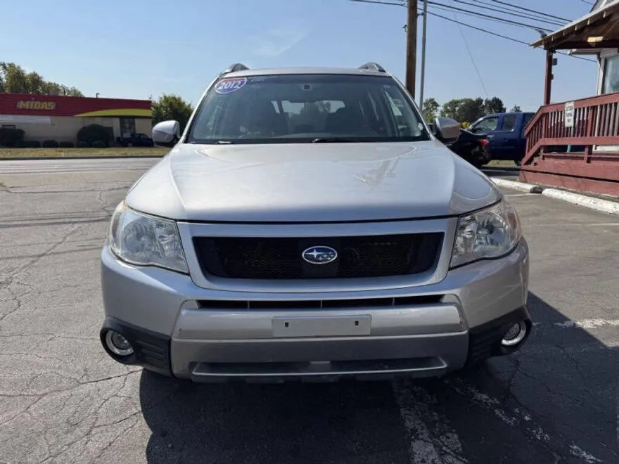 2012 Subaru Forester 2.5X Limited photo 1