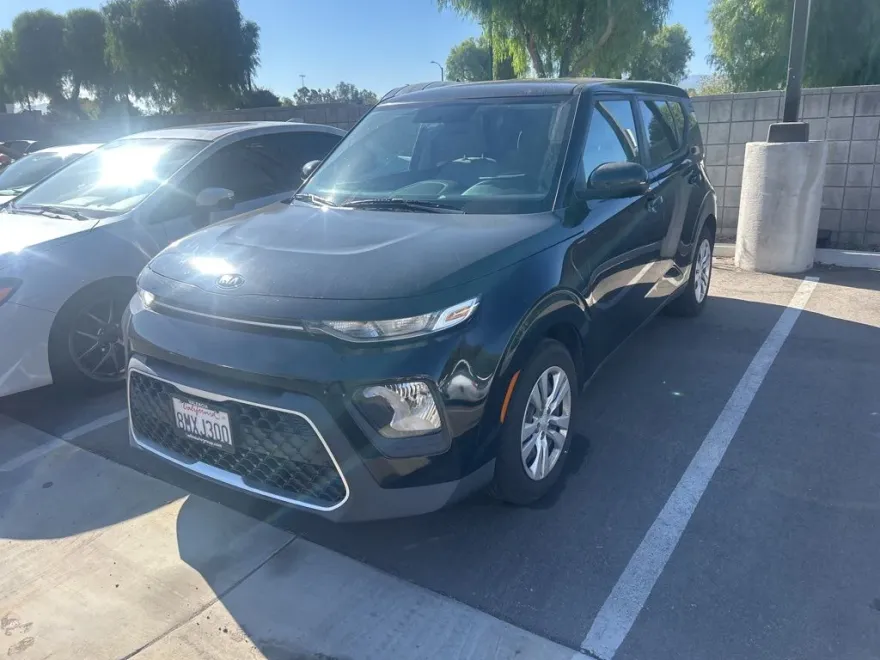 2020 Kia Soul LX photo 1