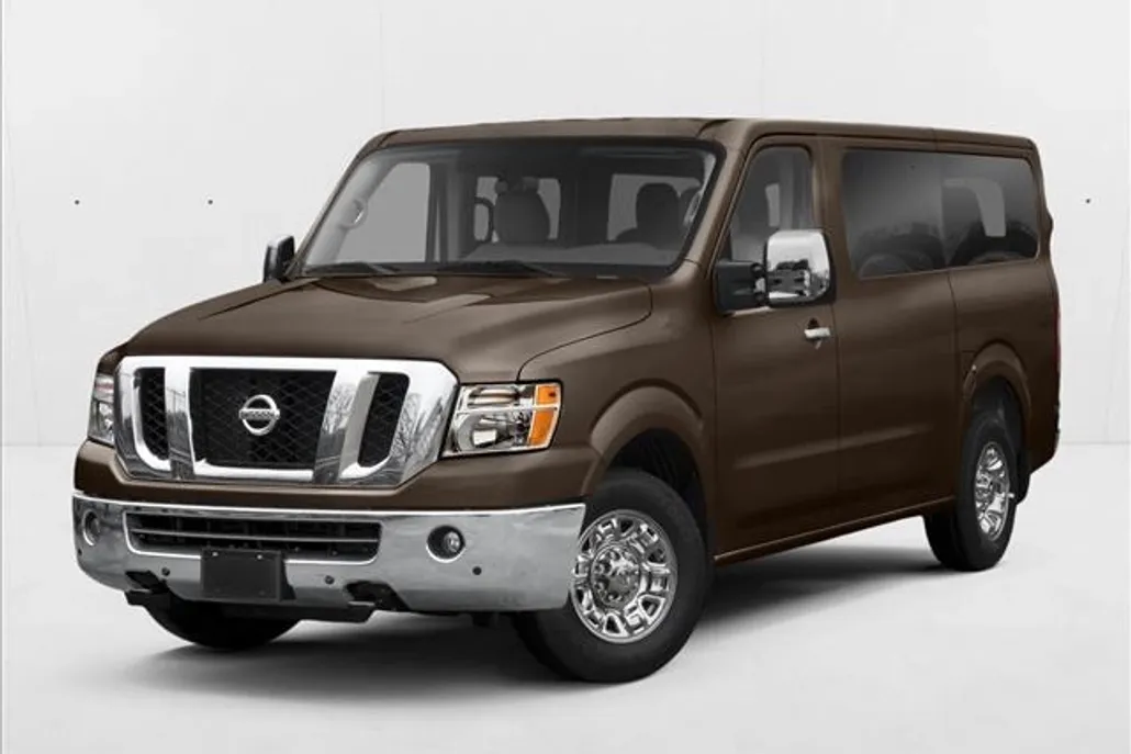 2019 Nissan NV3500 photo 1