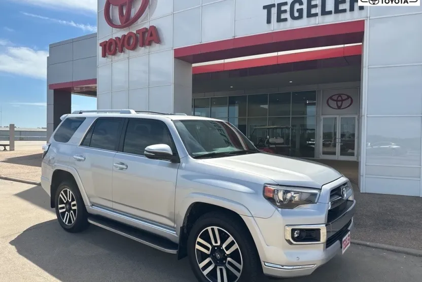 2024 Toyota 4Runner Limited photo 1