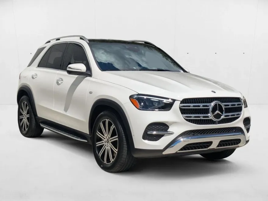 2025 Mercedes Benz GLE 450e 4MATIC photo 1
