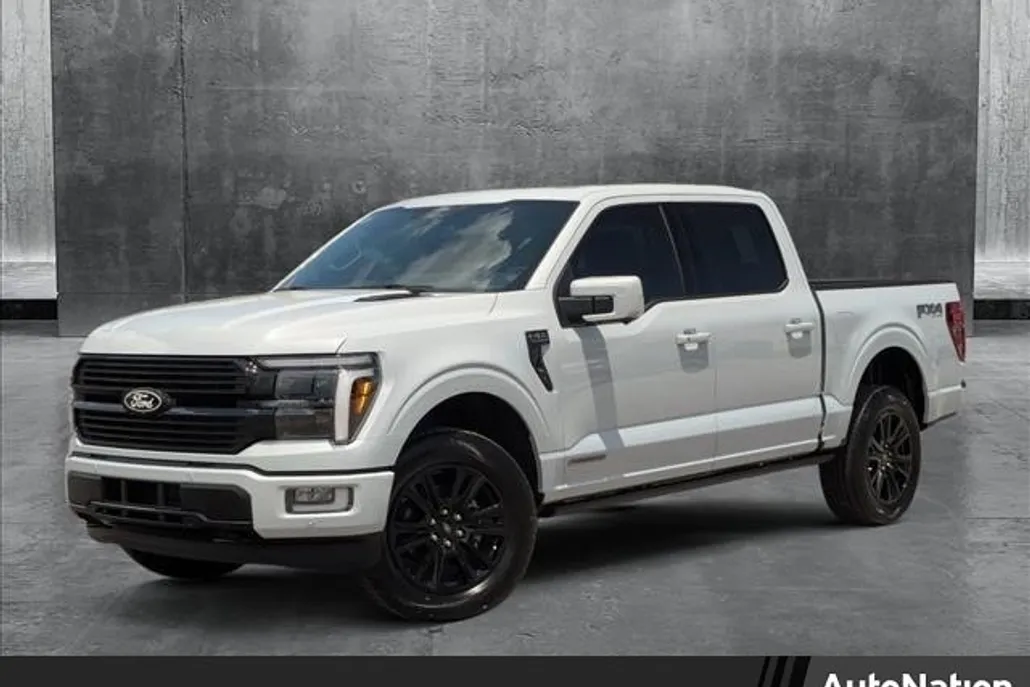 2025 Ford F-150 Platinum photo 1