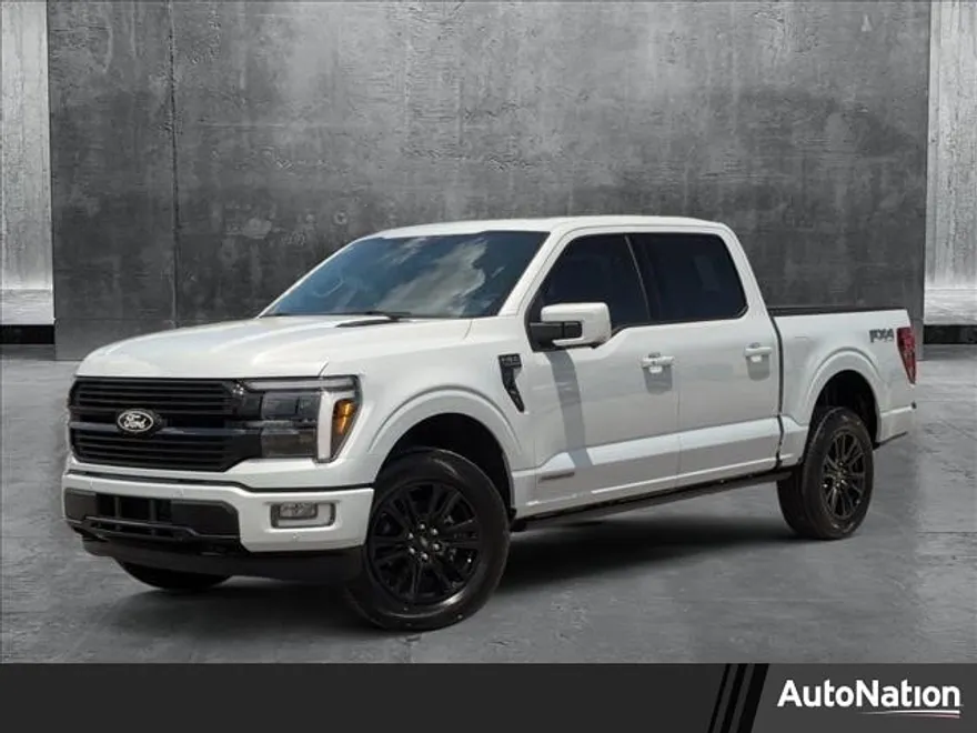 2025 Ford F-150 Platinum photo 1
