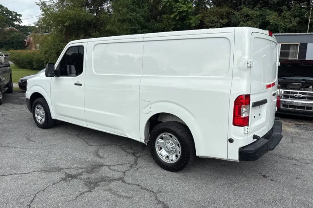 2019 Nissan NV1500 SV photo 1