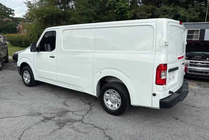 2019 Nissan NV1500 SV photo 1