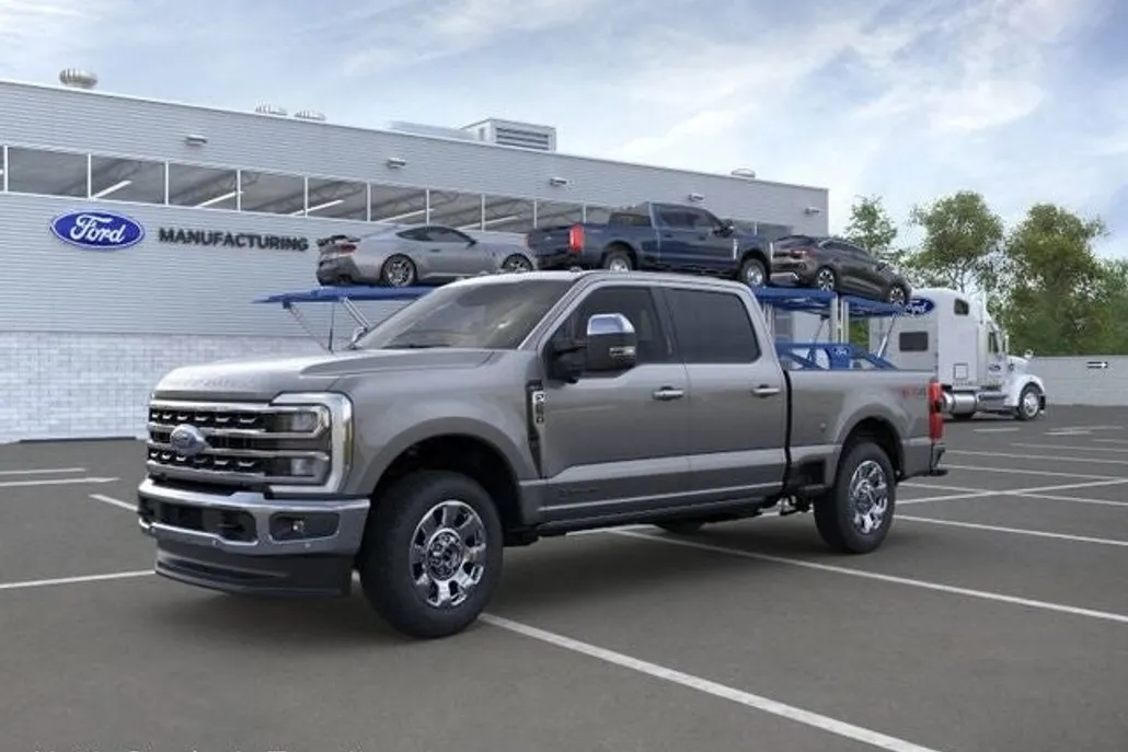 2025 Ford F-250 photo 1
