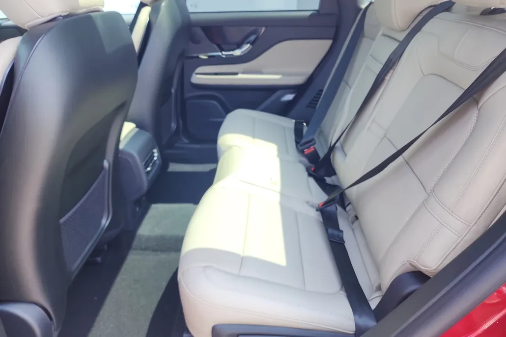 2025 Lincoln Corsair Grand Touring photo 1