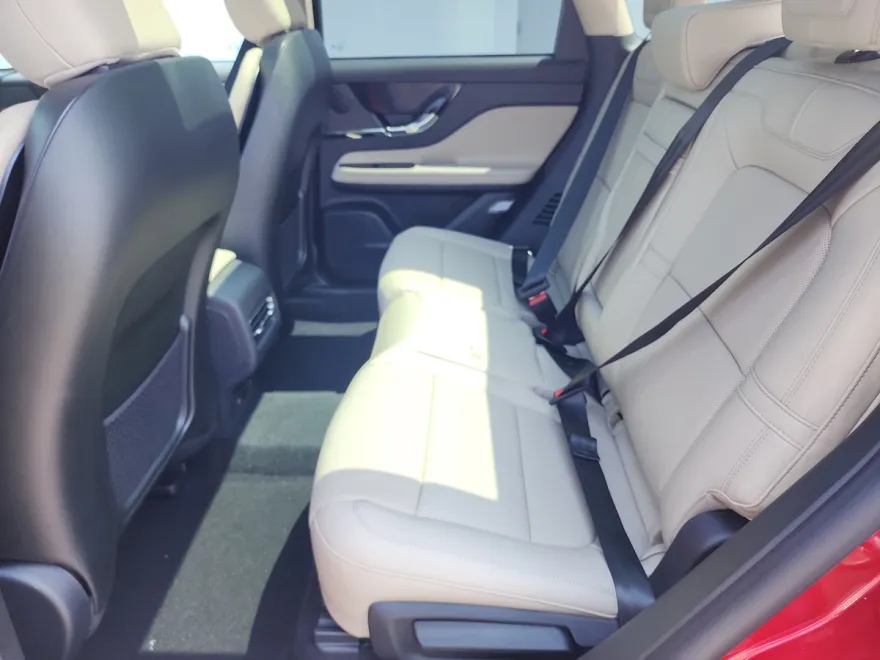 2025 Lincoln Corsair Grand Touring photo 1