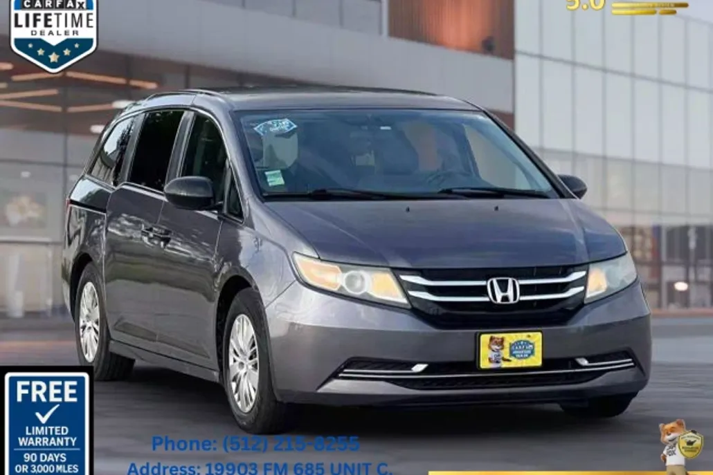 2014 Honda Odyssey LX photo 1