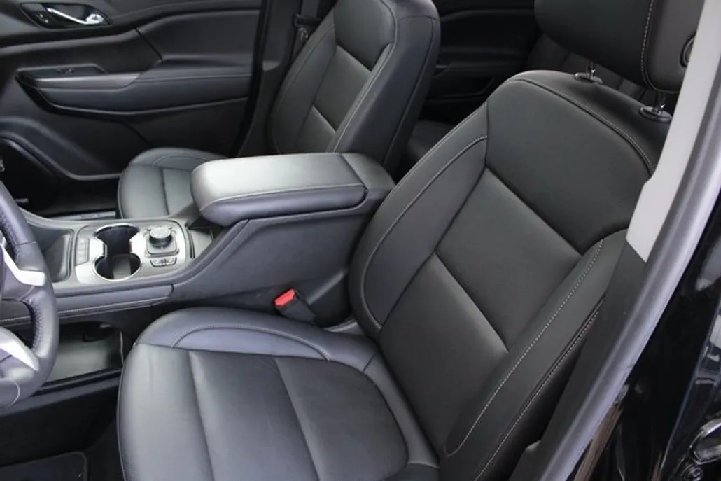 2021 Gmc Acadia SLT photo 1