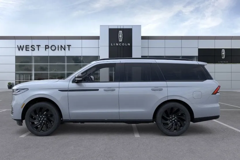 2025 Lincoln Navigator Reserve photo 1