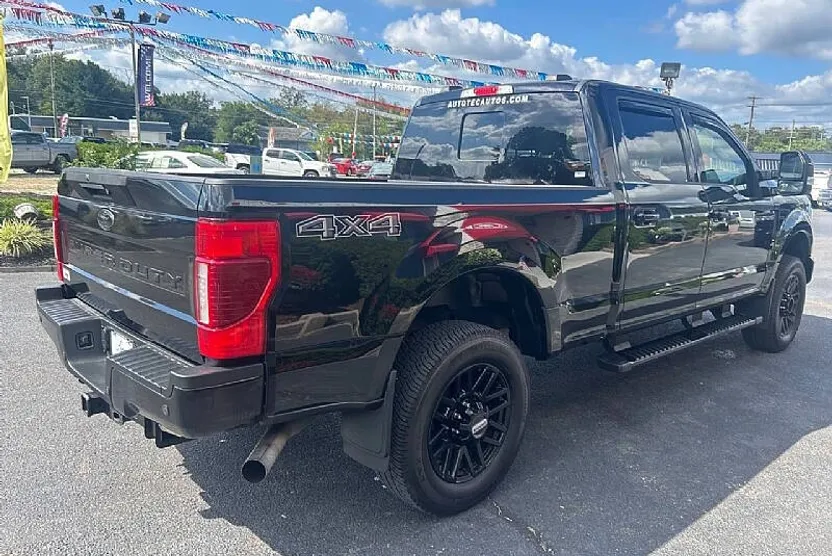 2021 Ford F-250 Lariat photo 1