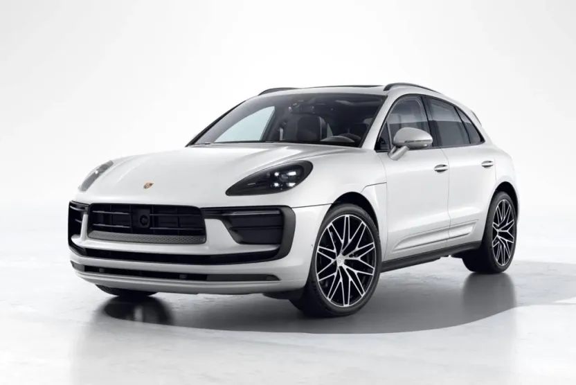 2026 Porsche Macan T photo 1