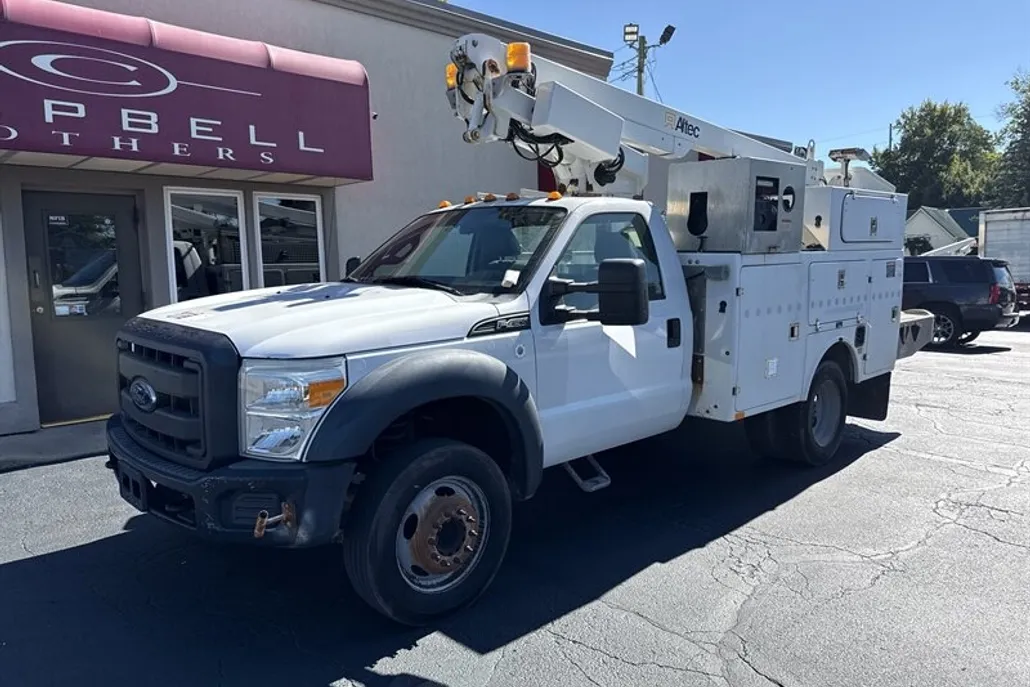 2012 Ford F-450 photo 1