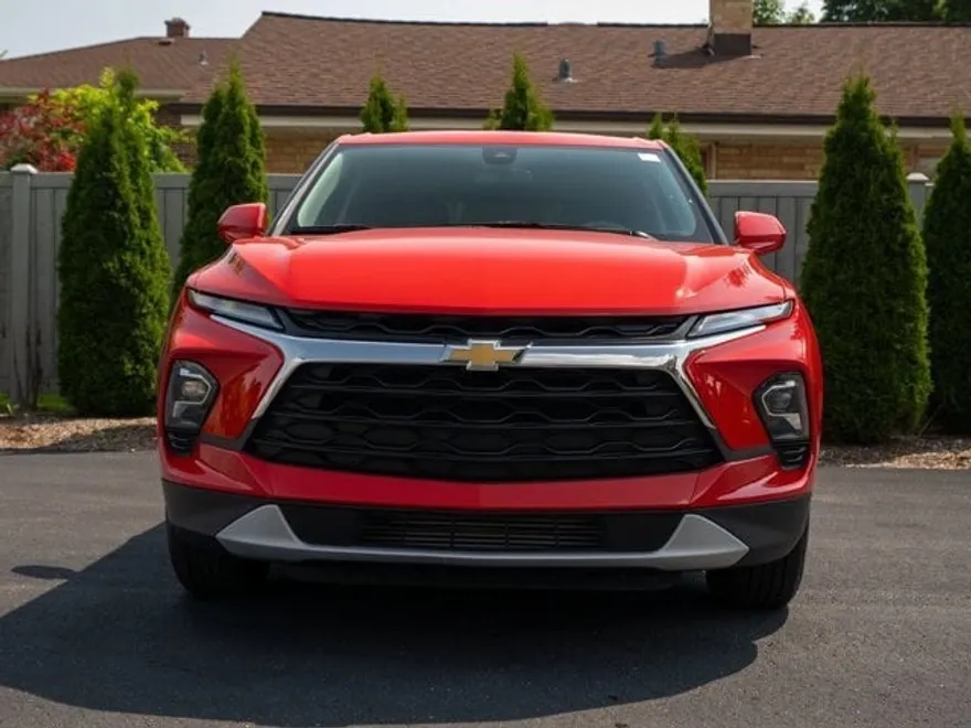 2023 Chevrolet Blazer 2LT photo 1