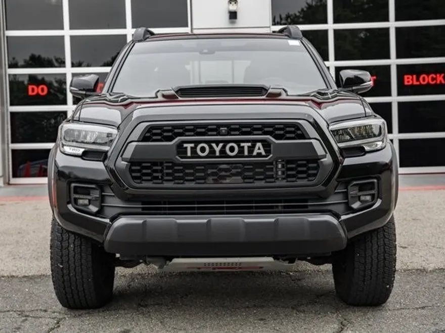 2023 Toyota Tacoma TRD Pro photo 1