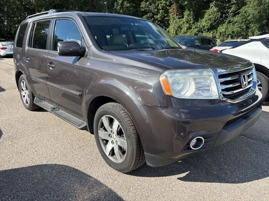 2014 Honda Pilot Touring photo 1