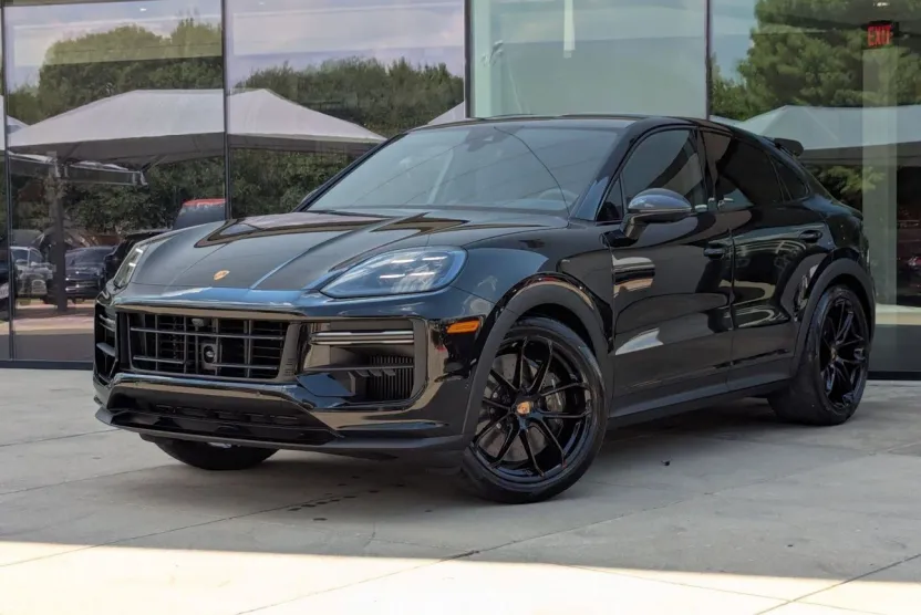2026 Porsche Cayenne Coupe Turbo GT photo 1
