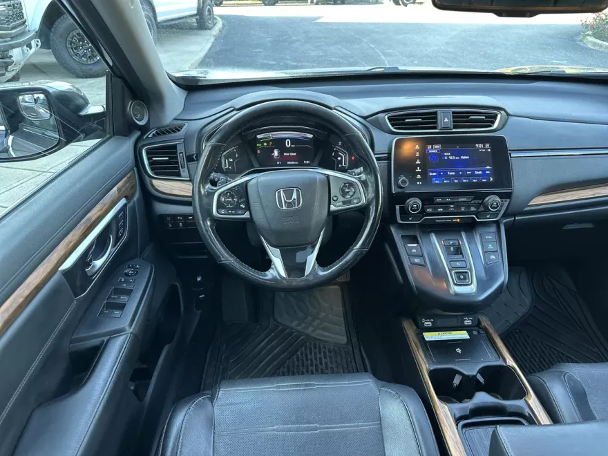 2020 Honda CR-V Hybrid Touring photo 1