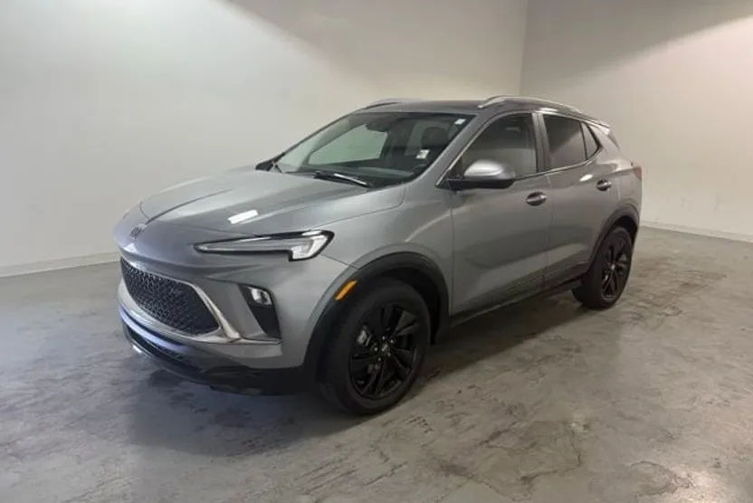 2024 Buick Encore GX Sport Touring photo 1