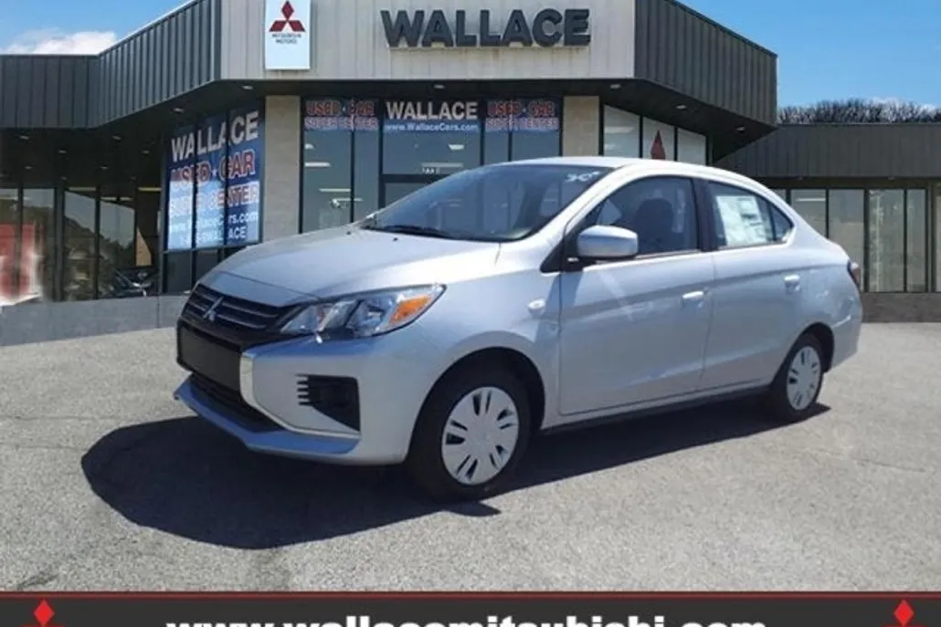 2024 Mitsubishi Mirage G4 ES photo 1