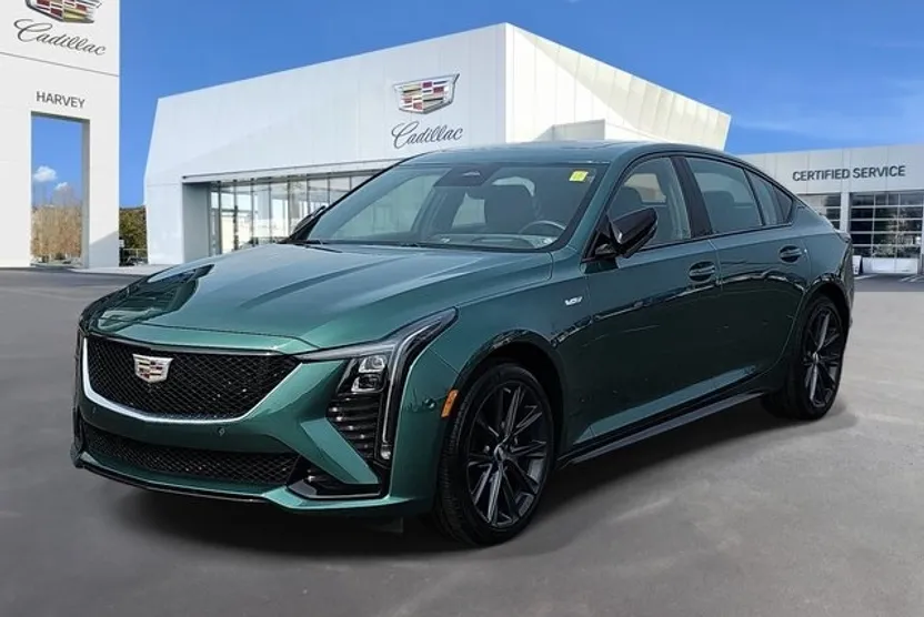 2025 Cadillac CT5 V photo 1