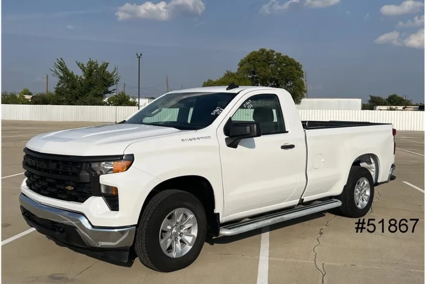 2024 Chevrolet Silverado 1500 photo 1