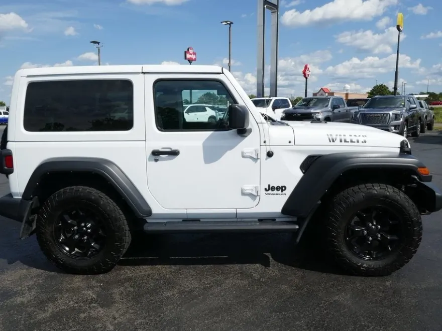 2022 Jeep Wrangler Willys Sport photo 1
