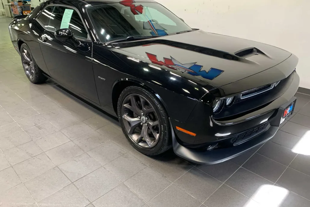 2019 Dodge Challenger R/T photo 1