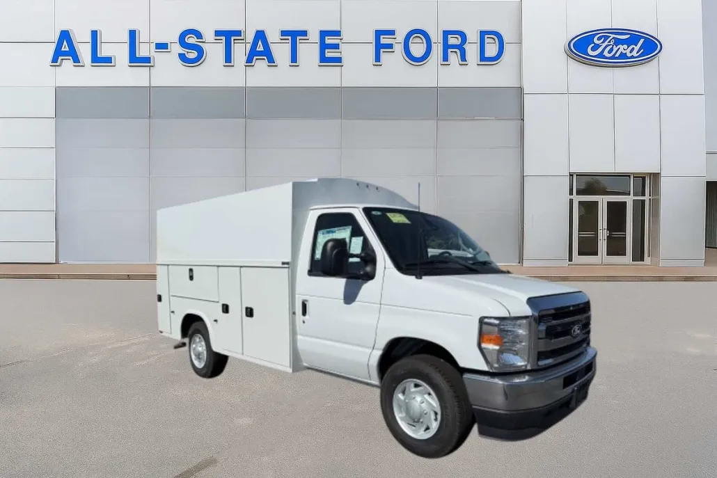 2026 Ford E-350 Base photo 1