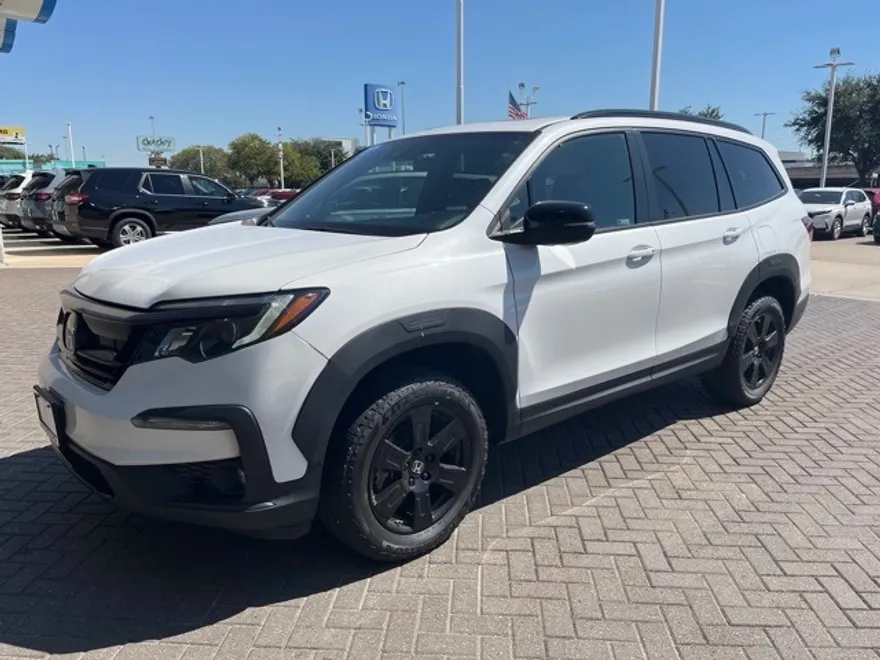 2022 Honda Pilot TrailSport photo 1