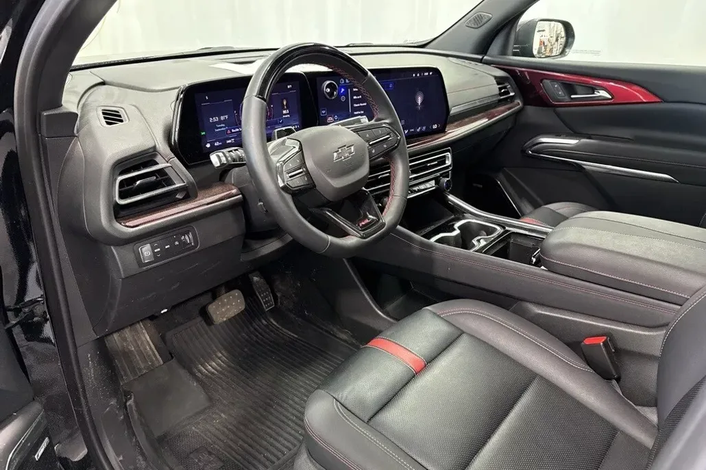 2024 Chevrolet Traverse RS photo 1