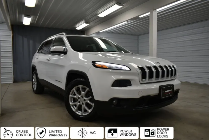 2014 Jeep Cherokee Latitude photo 1