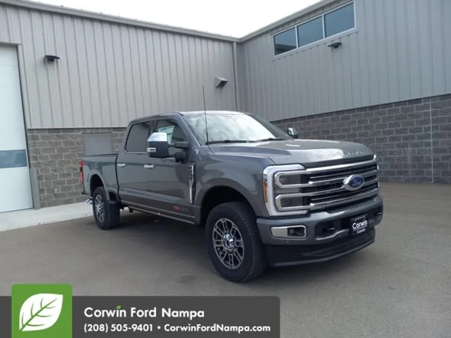 2025 Ford F-250 Platinum photo 1
