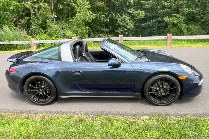 2016 Porsche 911 Targa 4 photo 1