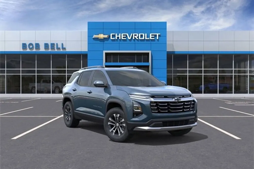 2026 Chevrolet Equinox LT photo 1