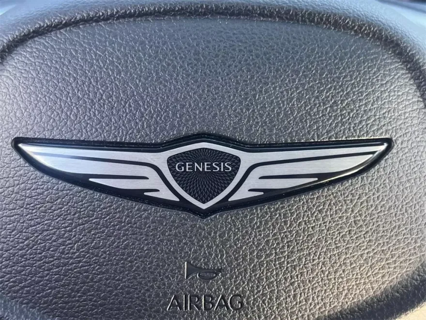 2024 Genesis G70 2.5T photo 32