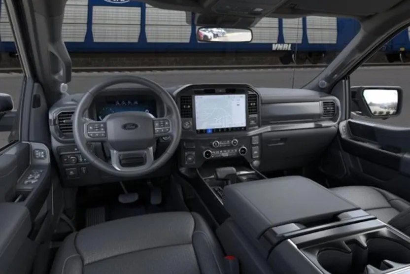 2025 Ford F-150 Lariat photo 1