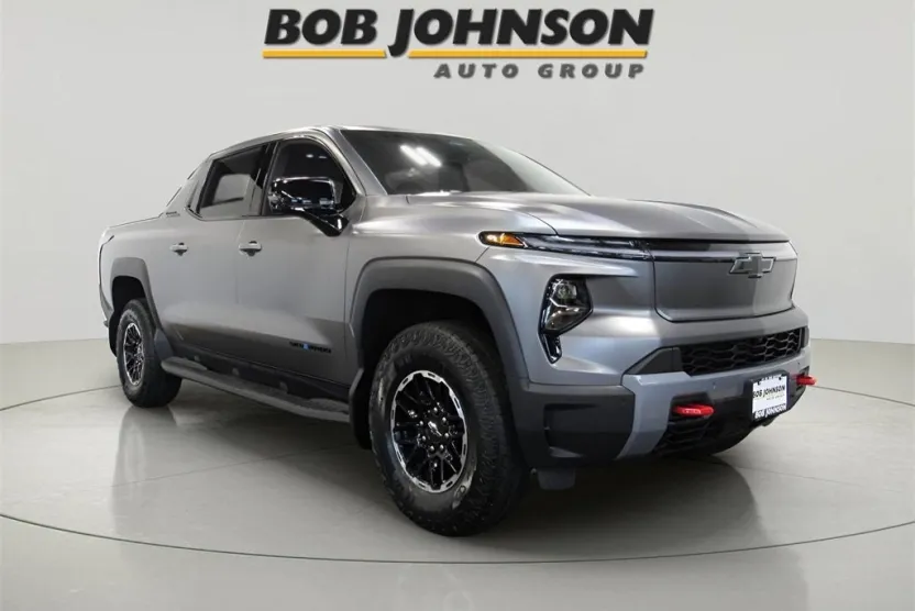 2026 Chevrolet Silverado EV Trail Boss photo 1