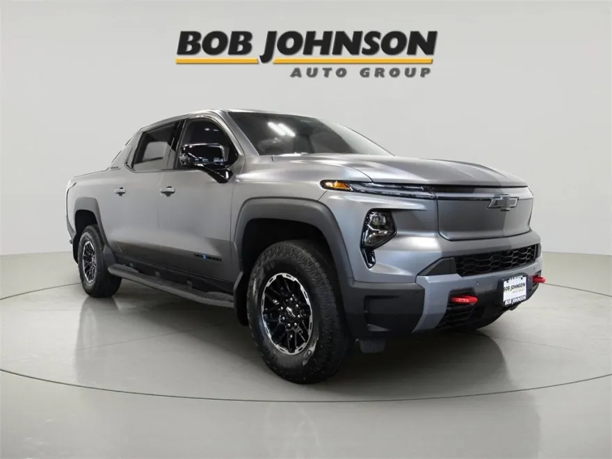 2026 Chevrolet Silverado EV Trail Boss photo 1