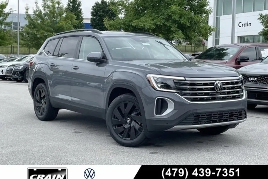 2025 Volkswagen Atlas SE Technology photo 1