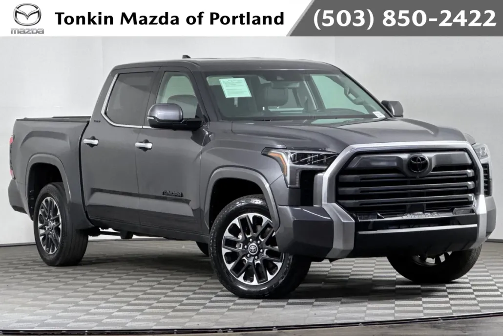 2022 Toyota Tundra Limited photo 1