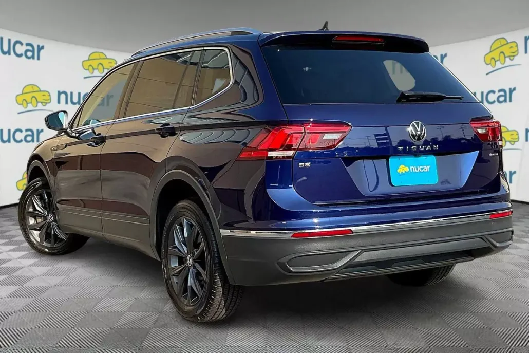 2022 Volkswagen Tiguan SE photo 1