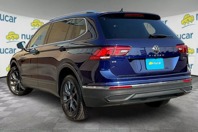 2022 Volkswagen Tiguan SE photo 1